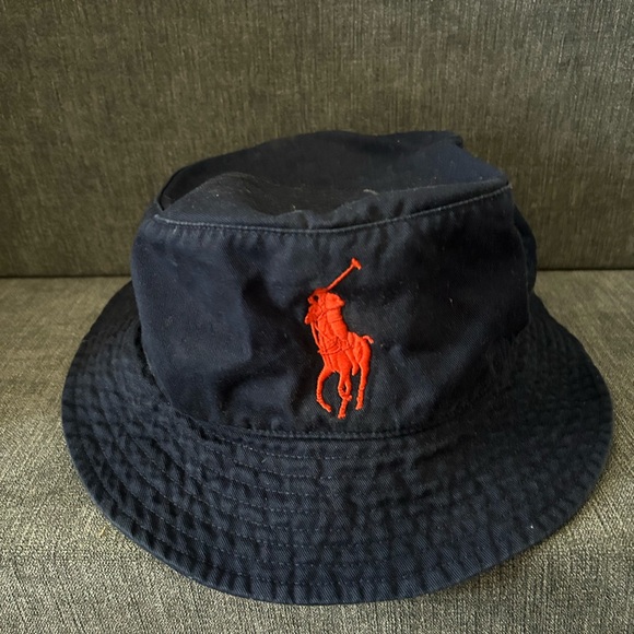 Polo by Ralph Lauren Navy Bucket Hat with Red Logo - Picture 1 of 3